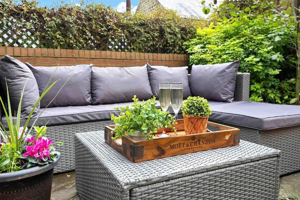 The Stanley Suite 1 Bedroom Apt Dog Friendly Patio Harrogate Eksteriør billede